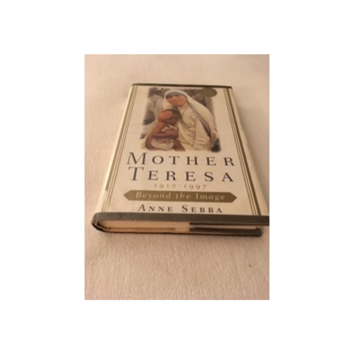 Mother Theresa a Biography by Ann Sabba Available at hebookchateau.com